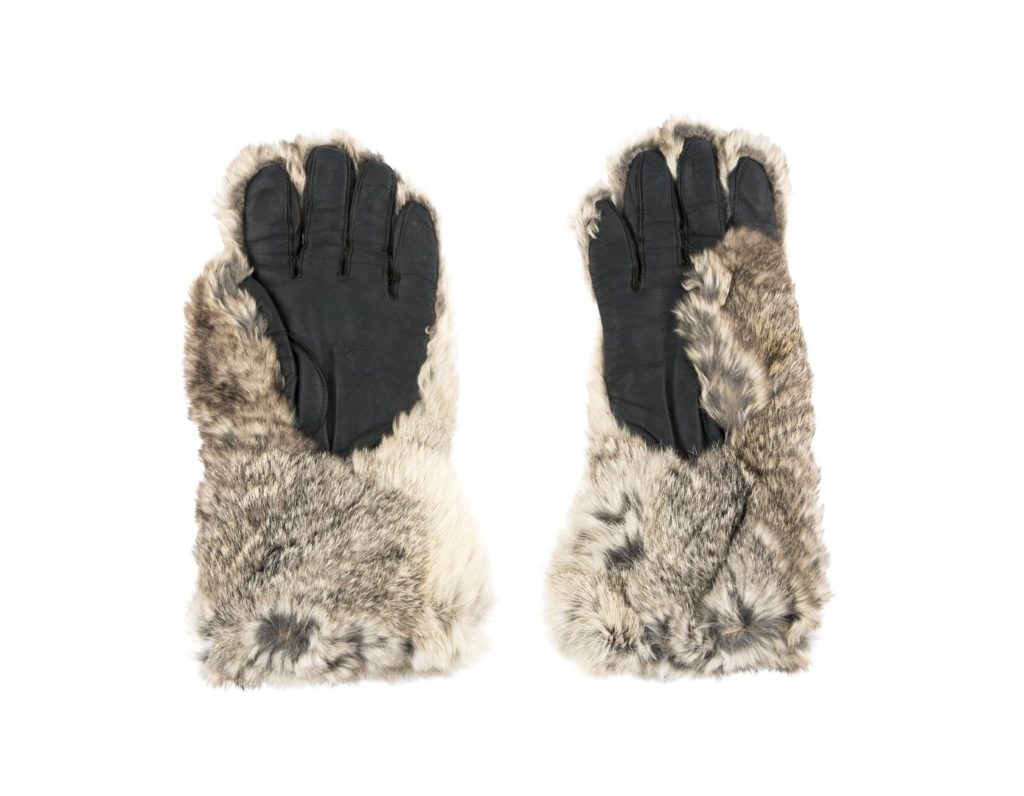 Womenswear Utility fur gauntlet gloves