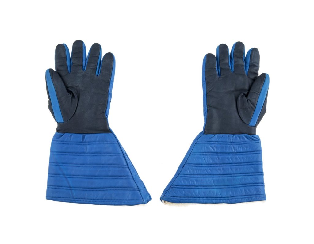 Menswear motorbike gauntlet gloves