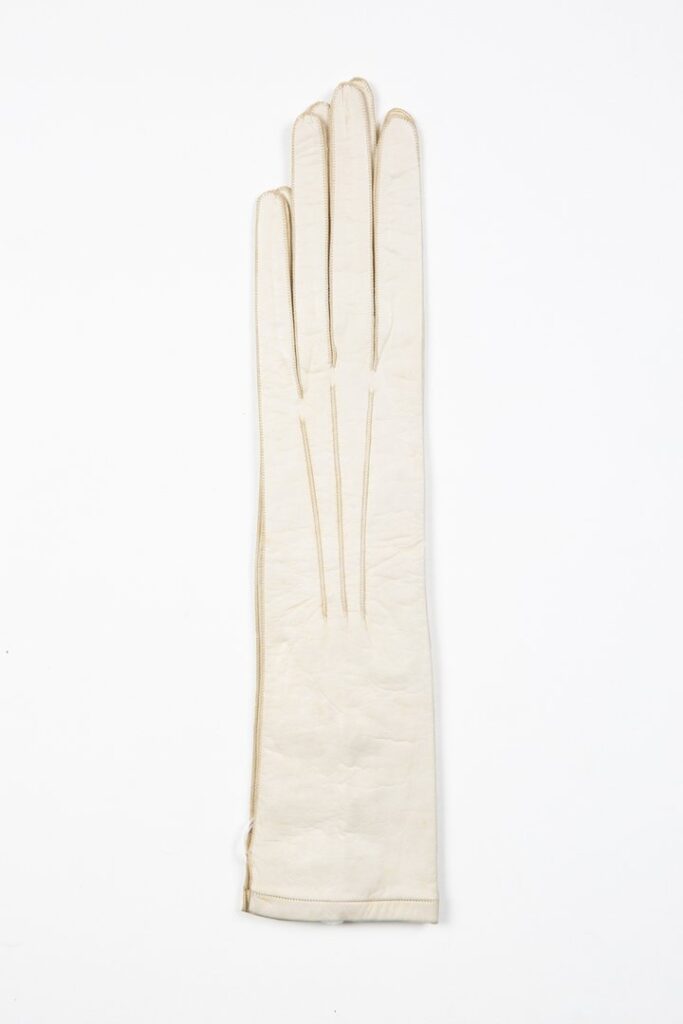 Womenswear glove