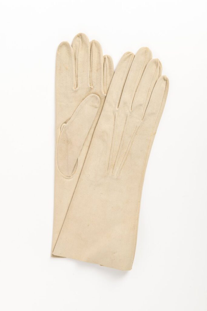 Womenswear glove